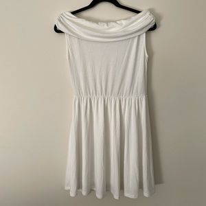 White Stretchy Maternity Shoot Dress